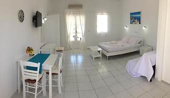 Limnionas Bay Hotel