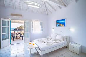 Limnionas Bay Hotel