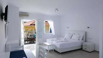 Limnionas Bay Hotel