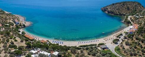 Limnionas Bay Hotel