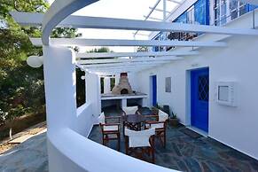 Limnionas Bay Hotel