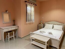 Limnionas Bay Hotel
