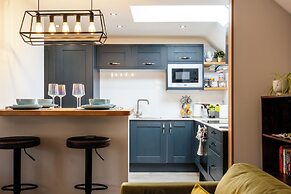 Gorgeous 2 Bedroom Home in Cirencester