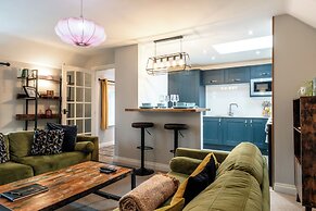 Gorgeous 2 Bedroom Home in Cirencester