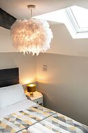 Gorgeous 2 Bedroom Home in Cirencester