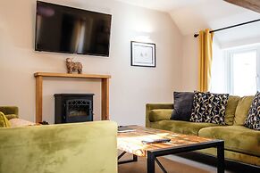 Gorgeous 2 Bedroom Home in Cirencester