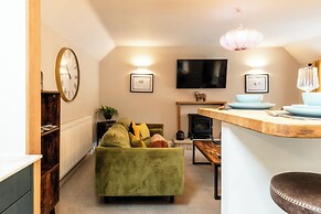 Gorgeous 2 Bedroom Home in Cirencester
