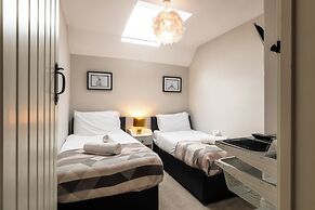 Gorgeous 2 Bedroom Home in Cirencester