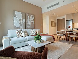 Creek Beach 1BR in RoseWater 3