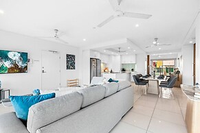 Zen Crystal Tide Balcony - Pool - Gym - Seaview