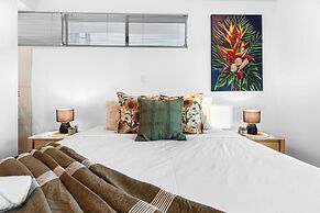 Zen Crystal Tide Balcony - Pool - Gym - Seaview