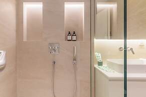 ANGSANA Coastal Bliss Penthouse 3bd&pool