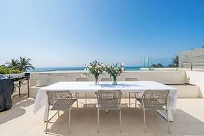ANGSANA Coastal Bliss Penthouse 3bd&pool