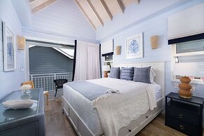 Sea Breeze House 4 Bedroom Villa