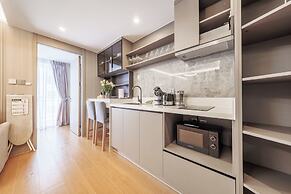 Azure 1 BD Apt in Capri Residence