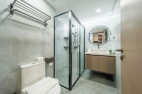 Azure 1 BD Apt in Capri Residence