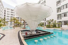 Azure 1 BD Apt in Capri Residence