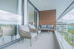 Coastal 1 bd apartment near the sea