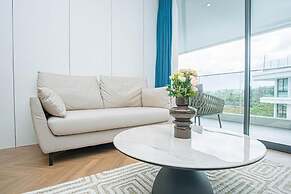 Coastal 1 bd apartment near the sea