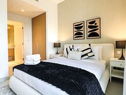 2BR  Apt in Dubai Creek Grove 3