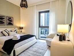 2BR  Apt in Dubai Creek Grove 3