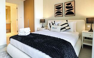 2BR  Apt in Dubai Creek Grove 3