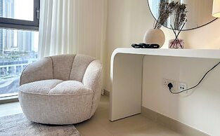 2BR  Apt in Dubai Creek Grove 3