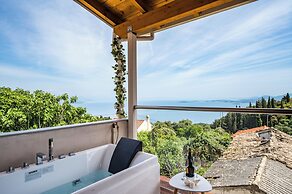 Art House with Seaview by Konnect, Spartylas