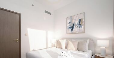 LUX  The Grand Bleu Suite 2