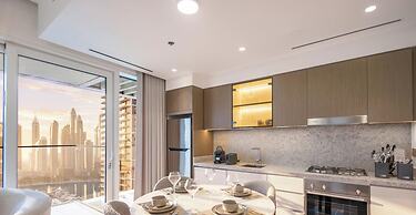 LUX  The Grand Bleu Suite 2
