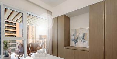 LUX  The Grand Bleu Suite 2