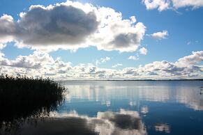 Ferienhaus mit Kamin am Achterwasser in Lutow