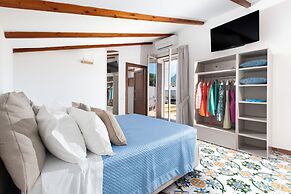 YourHome - Jolly Pini