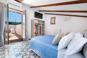 YourHome - Jolly Pini