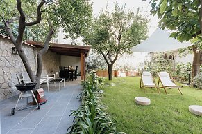 YourHome - La Casa Nuova Room & Apt