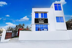 Deluxevisha International