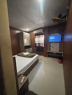 Hotel tuk tuk palace
