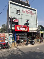 Hotel tuk tuk palace