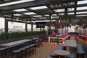 Straw Hat Hostel & RoofTop Bar CDMX