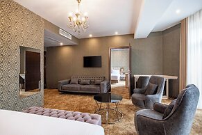 Highgarden Hotel