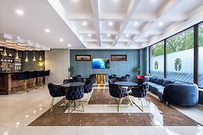 Highgarden Hotel