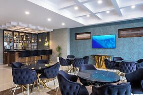 Highgarden Hotel