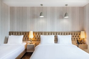Highgarden Hotel