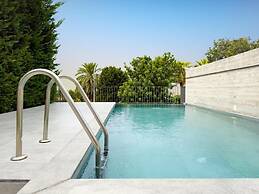 Sunset Park Villa