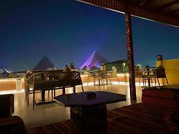 pyramids Moon IIn