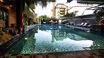 Arama Transit Hotel