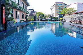 Arama Transit Hotel