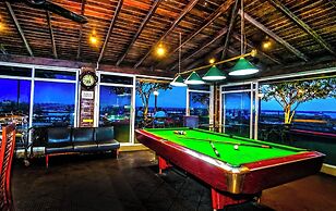 Arama Transit Hotel