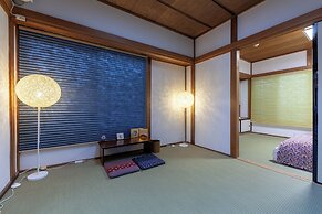 Traditional House West Ikebukuro