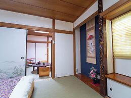 Traditional House West Ikebukuro